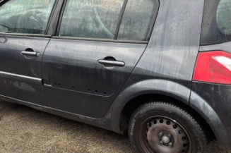 Com (Bloc Contacteur Tournant+Commodo Essuie Glace+Commodo Phare) RENAULT MEGANE 2