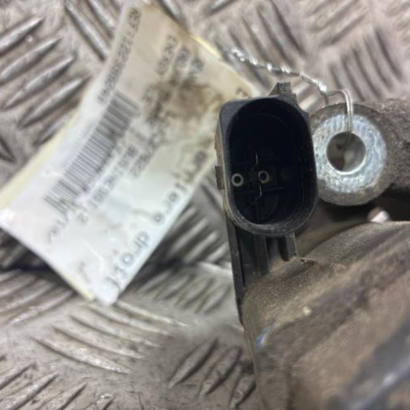 Etrier arriere droit (freinage) RENAULT KADJAR Photo n°4