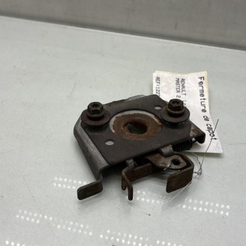 Fermeture de capot RENAULT MASTER 2 Photo n°2
