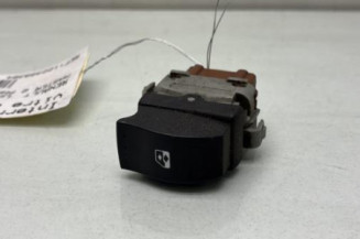 Interrupteur de leve vitre avant droit RENAULT MASTER 2 Photo n°1