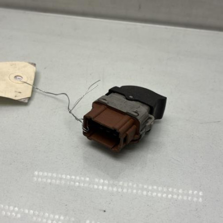 Interrupteur de leve vitre avant droit RENAULT MASTER 2