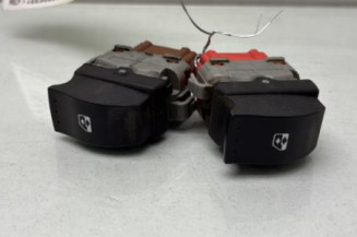 Interrupteur de leve vitre avant gauche RENAULT MASTER 2 Photo n°1