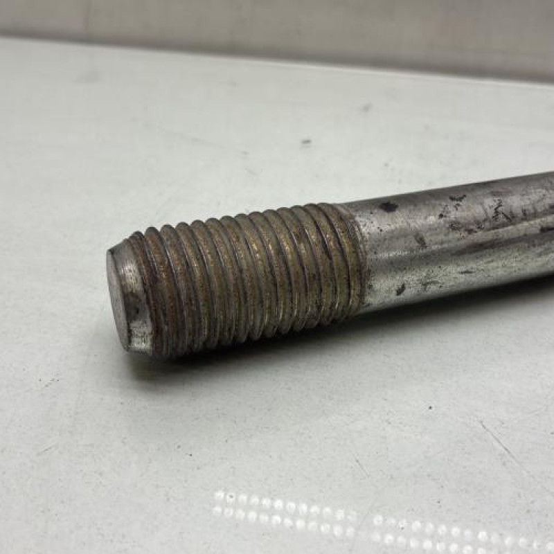 Crochet de remorquage RENAULT MASTER 2 Photo n°2