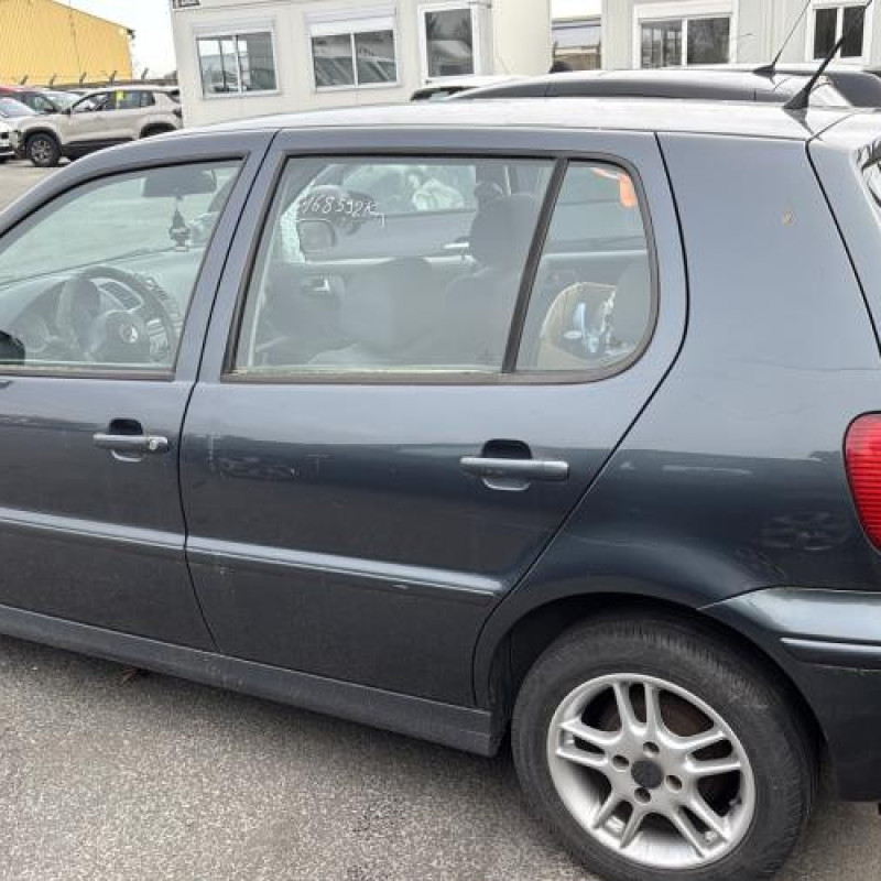 Interrupteur de leve vitre avant gauche VOLKSWAGEN POLO 3 Photo n°10