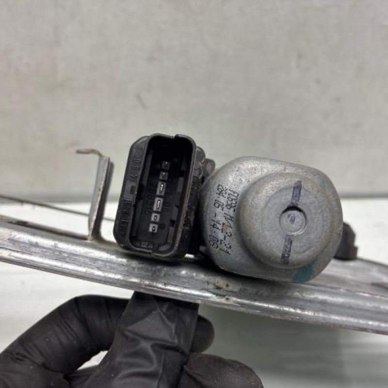 Leve vitre electrique arriere droit RENAULT MEGANE 2 Photo n°5