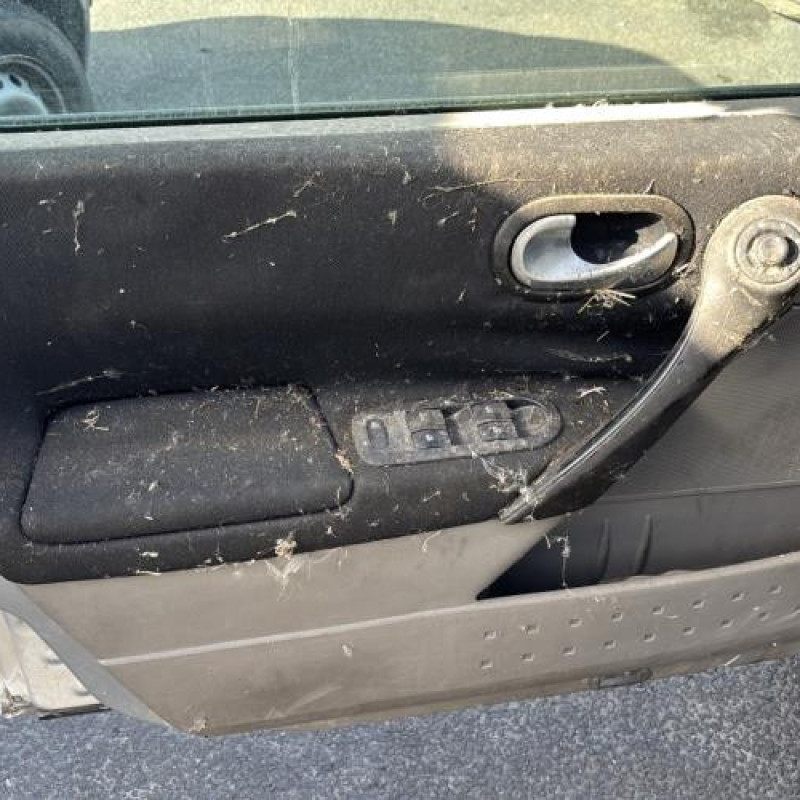 Leve vitre electrique arriere droit RENAULT MEGANE 2 Photo n°16