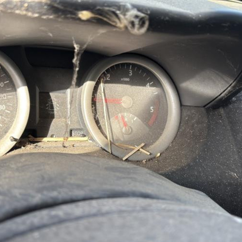 Leve vitre electrique arriere gauche RENAULT MEGANE 2 Photo n°20