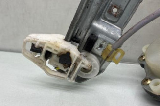 Leve vitre electrique avant droit RENAULT MEGANE 2