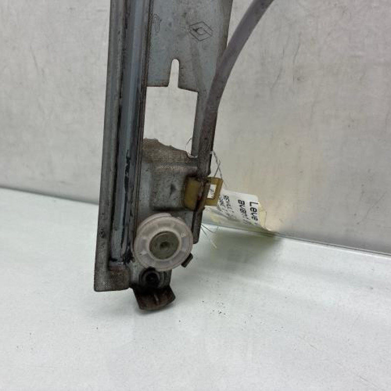 Leve vitre electrique avant gauche RENAULT MEGANE 2 Photo n°4