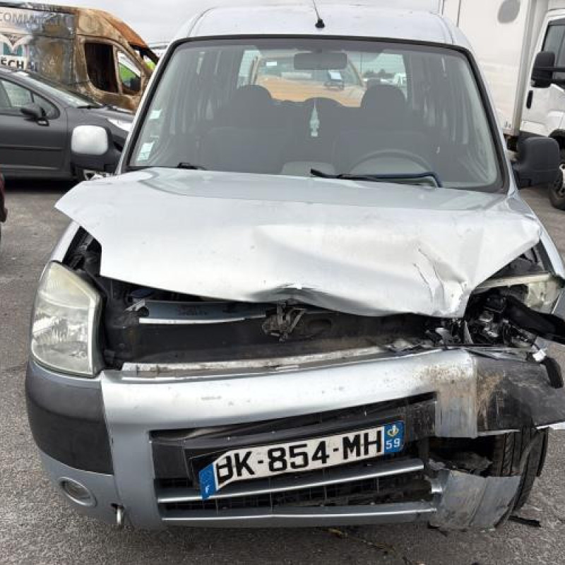 Moteur essuie glace arriere CITROEN BERLINGO 1 Photo n°12