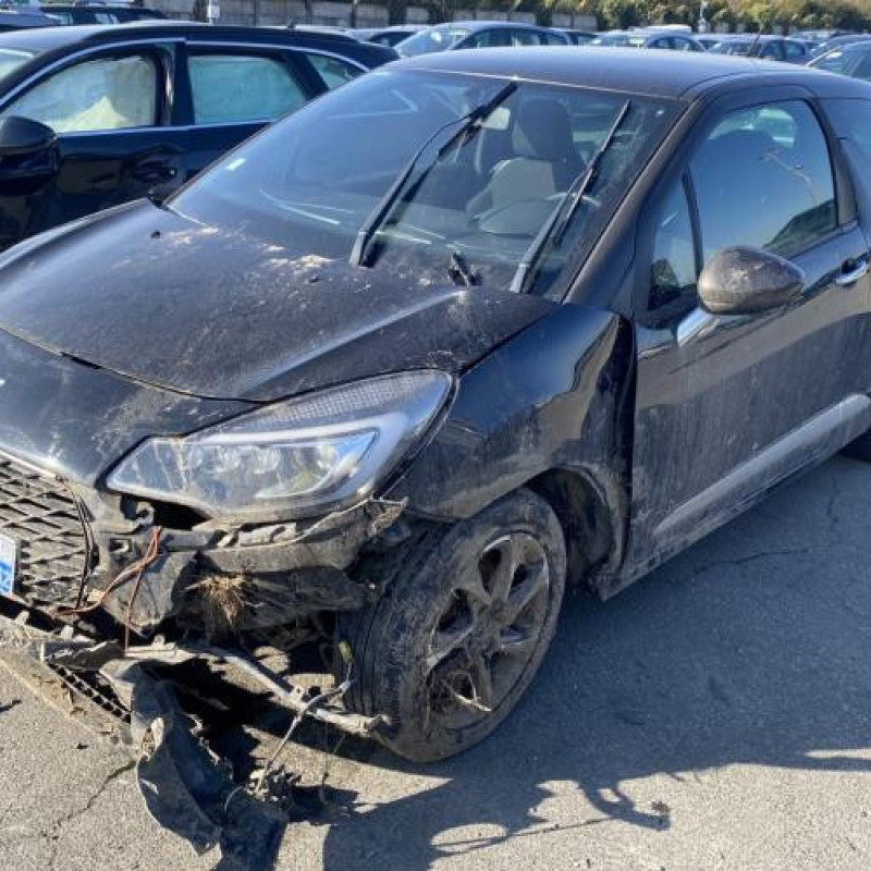 Custode arriere gauche DS DS3 Photo n°3