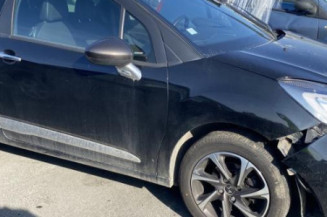 Custode arriere gauche DS DS3