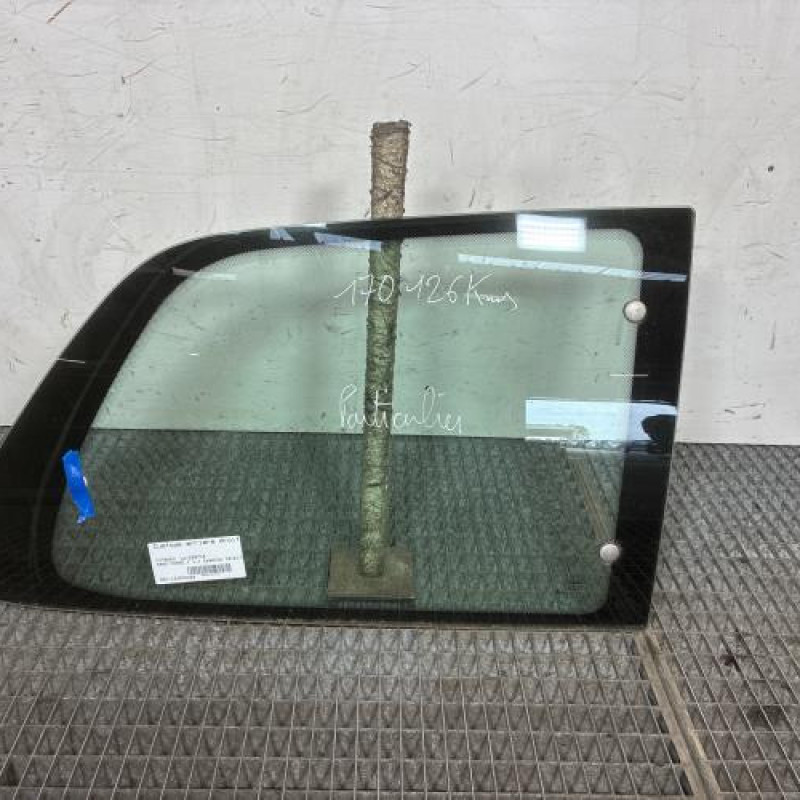 Custode arriere droit CITROEN SAXO Photo n°1