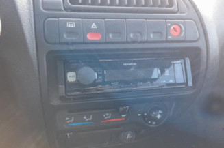 Custode arriere droit CITROEN SAXO