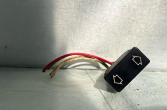 Interrupteur de leve vitre avant gauche CITROEN SAXO Photo n°1