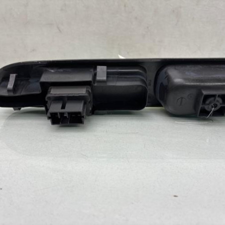 Interrupteur de leve vitre avant droit PEUGEOT 307