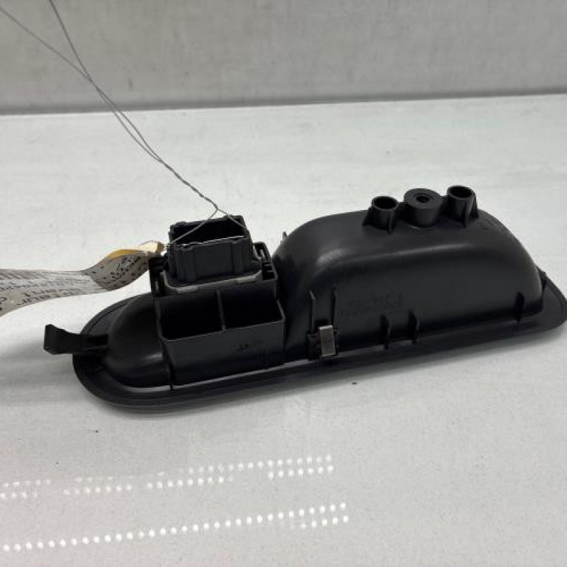 Interrupteur de leve vitre avant droit RENAULT CLIO 3 Photo n°3