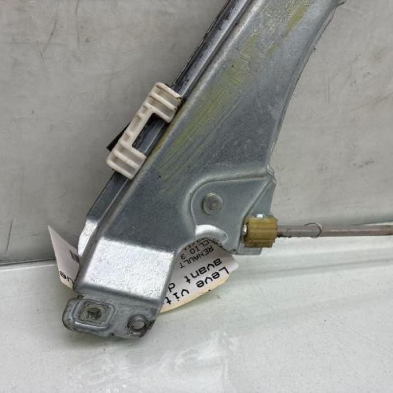 Leve vitre electrique avant droit RENAULT CLIO 3 Photo n°7
