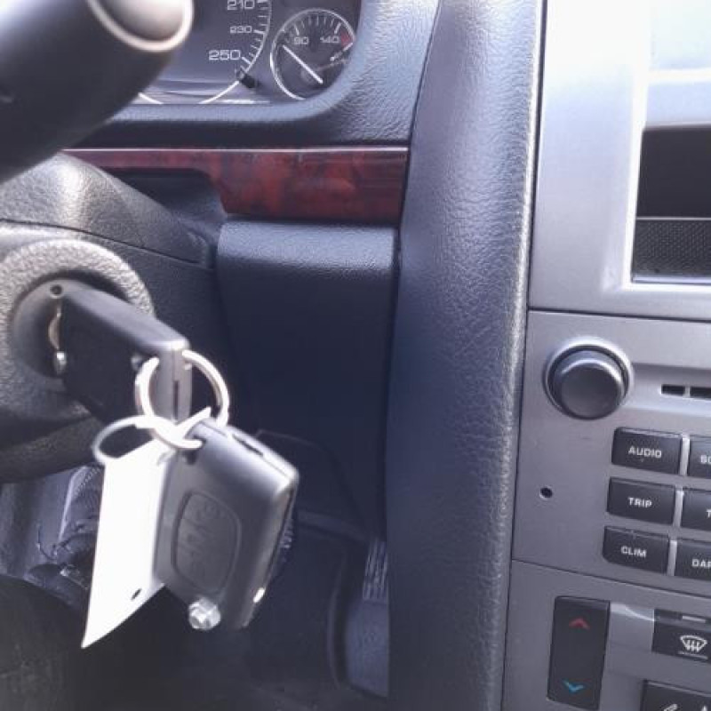 Custode avant droit (porte) PEUGEOT 407 Photo n°6