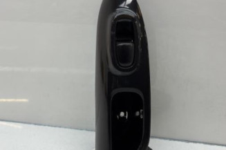 Interrupteur de leve vitre arriere droit NISSAN JUKE 1 Photo n°1