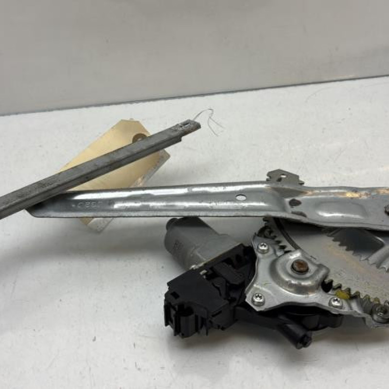 Leve vitre electrique arriere droit NISSAN JUKE 1 Photo n°5