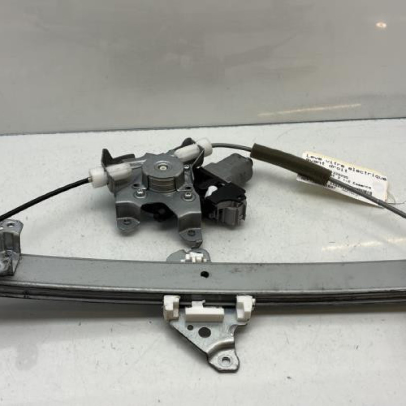 Leve vitre electrique avant droit NISSAN JUKE 1 Photo n°1