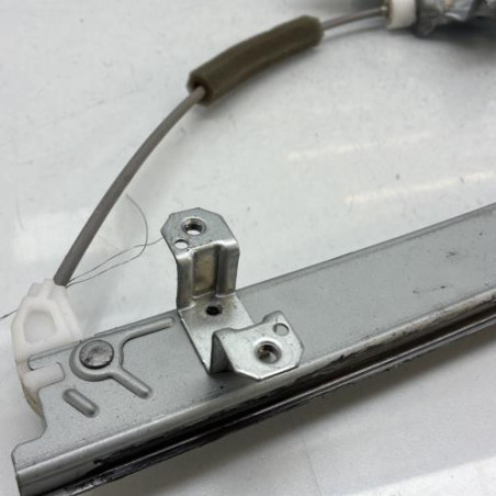 Leve vitre electrique avant gauche NISSAN JUKE 1