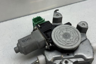 Leve vitre electrique avant gauche NISSAN JUKE 1
