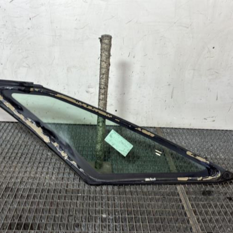 Custode avant gauche CITROEN C4 PICASSO 2 Photo n°4