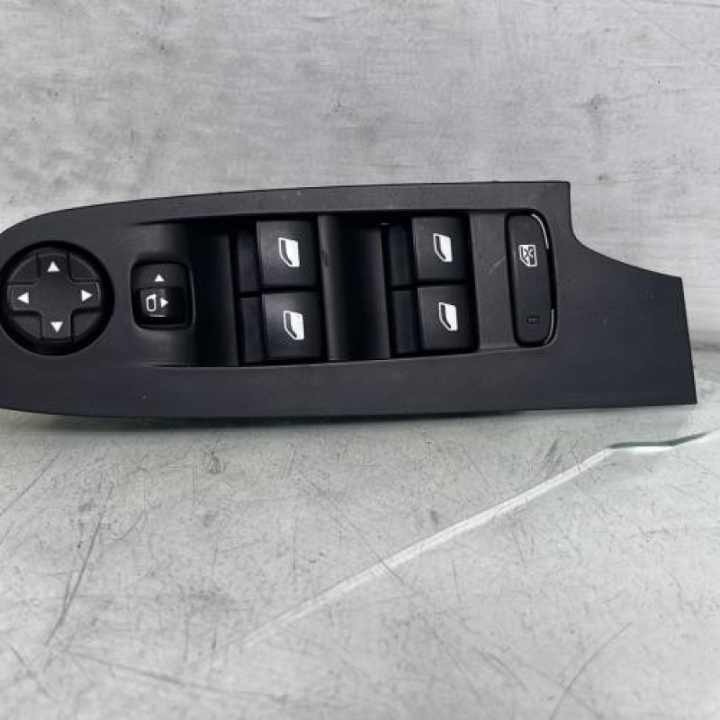 Interrupteur de leve vitre avant gauche CITROEN C4 PICASSO 2 Photo n°1