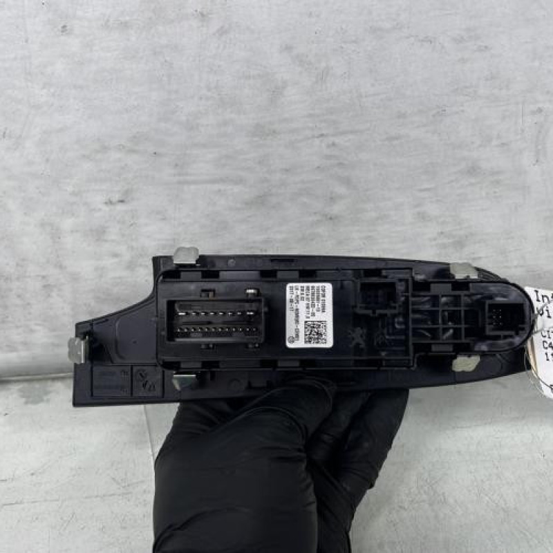 Interrupteur de leve vitre avant gauche CITROEN C4 PICASSO 2 Photo n°2