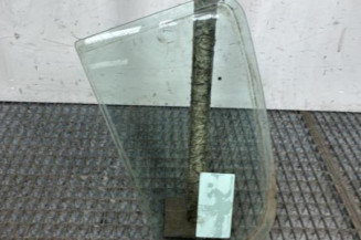 Custode arriere gauche (porte) DACIA SANDERO 1 Photo n°1