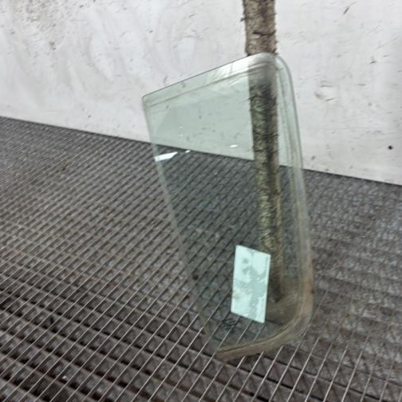 Custode arriere gauche (porte) DACIA SANDERO 1 Photo n°3