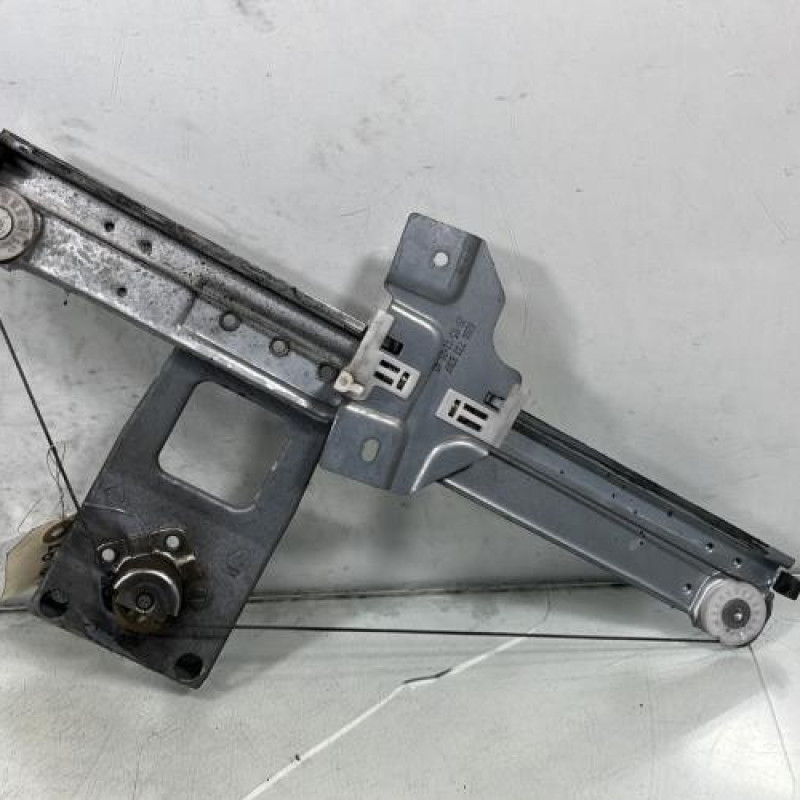 Leve vitre mecanique arriere droit DACIA SANDERO 1 Photo n°3