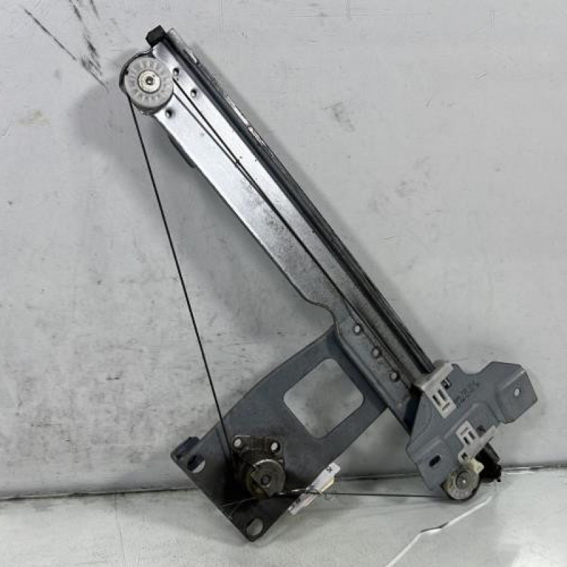 Leve vitre mecanique arriere gauche DACIA SANDERO 1 Photo n°3