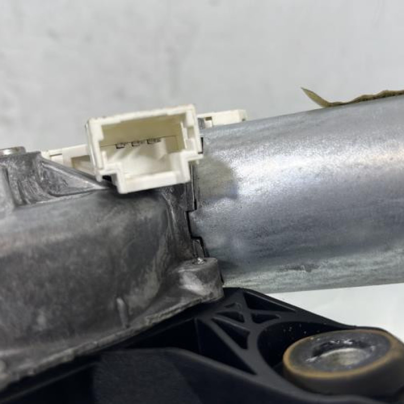 Moteur essuie glace arriere DACIA SANDERO 1 Photo n°4