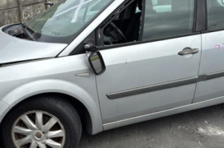 Interrupteur de leve vitre avant droit RENAULT SCENIC 2