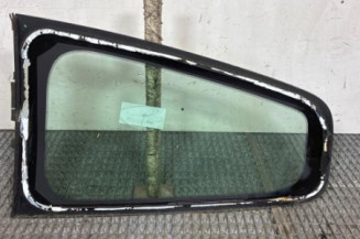 Custode arriere droit RENAULT CLIO 3