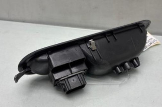 Interrupteur de leve vitre avant droit RENAULT CLIO 3