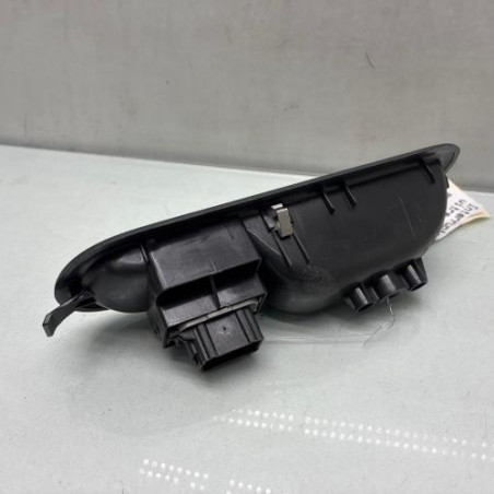 Interrupteur de leve vitre avant droit RENAULT CLIO 3