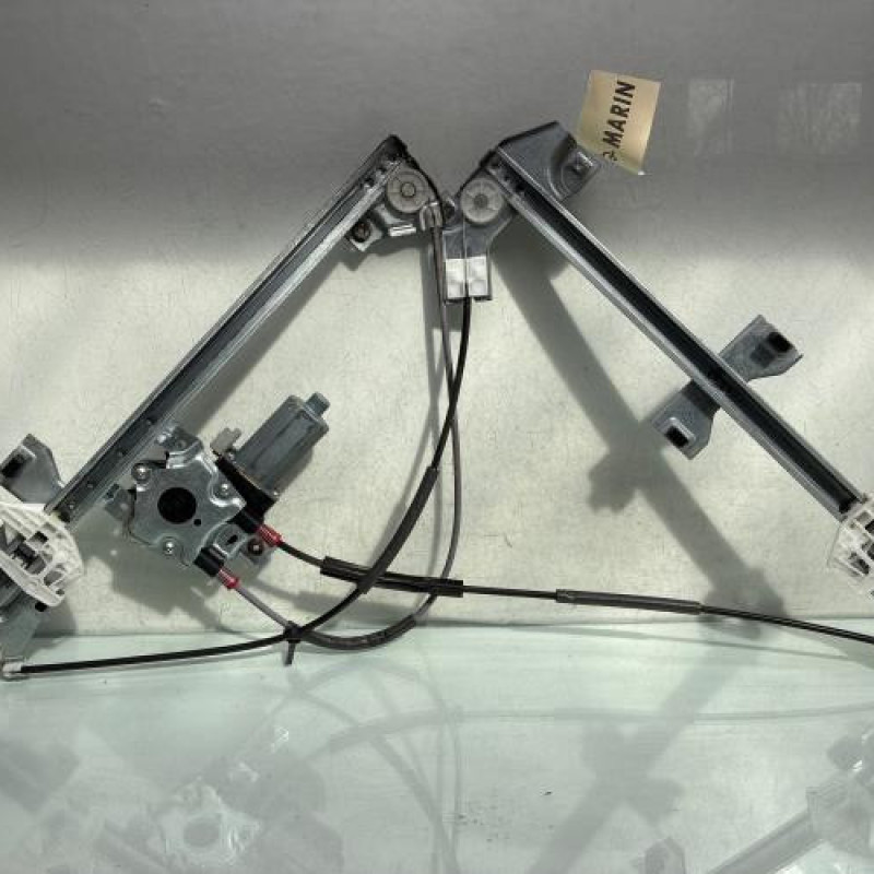 Leve vitre electrique avant droit PEUGEOT PARTNER 1 Photo n°1