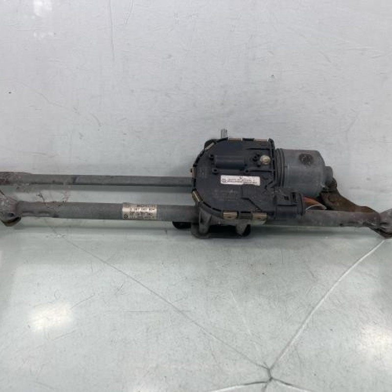 Moteur essuie glace avant VOLKSWAGEN GOLF 5 Photo n°2