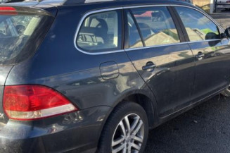 Moteur essuie glace avant VOLKSWAGEN GOLF 5