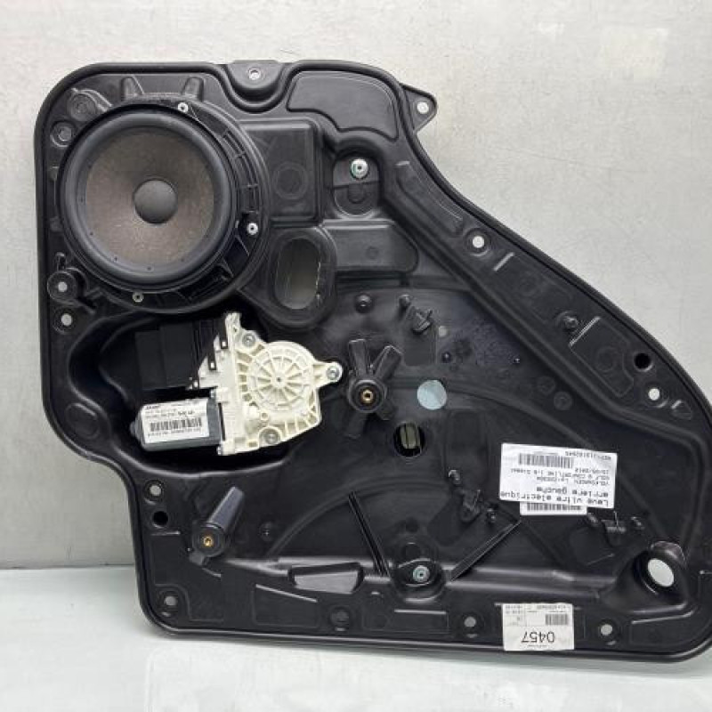 Leve vitre electrique arriere gauche VOLKSWAGEN GOLF 6 Photo n°1