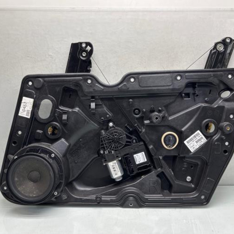 Leve vitre electrique avant droit VOLKSWAGEN GOLF 6 Photo n°1