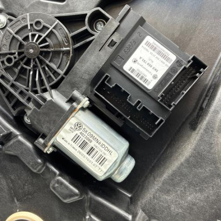 Leve vitre electrique avant gauche VOLKSWAGEN GOLF 6