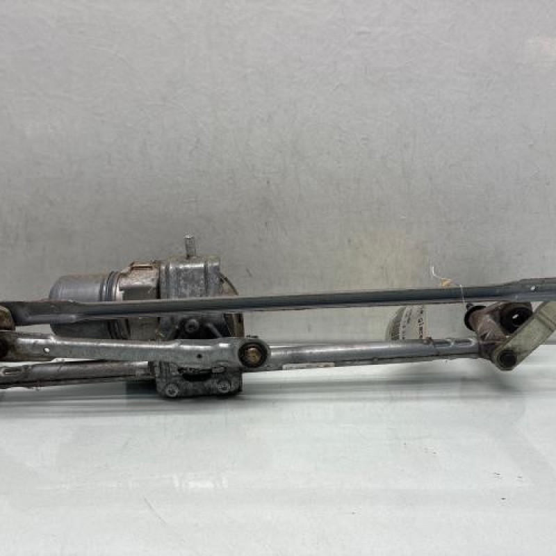 Moteur essuie glace avant VOLKSWAGEN GOLF 6 Photo n°4