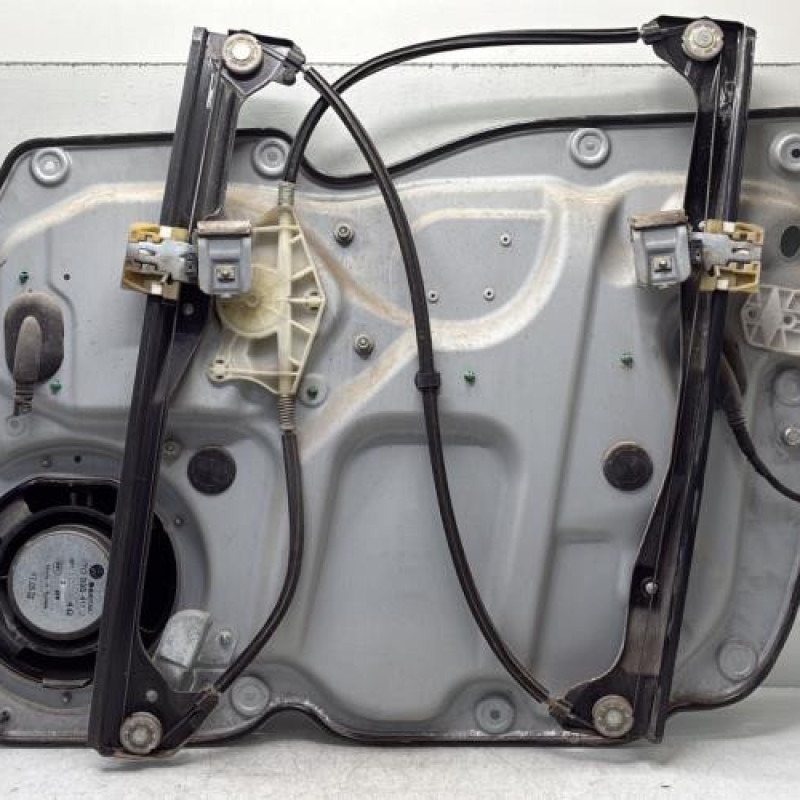 Leve vitre electrique avant gauche VOLKSWAGEN TOURAN 1 Photo n°7