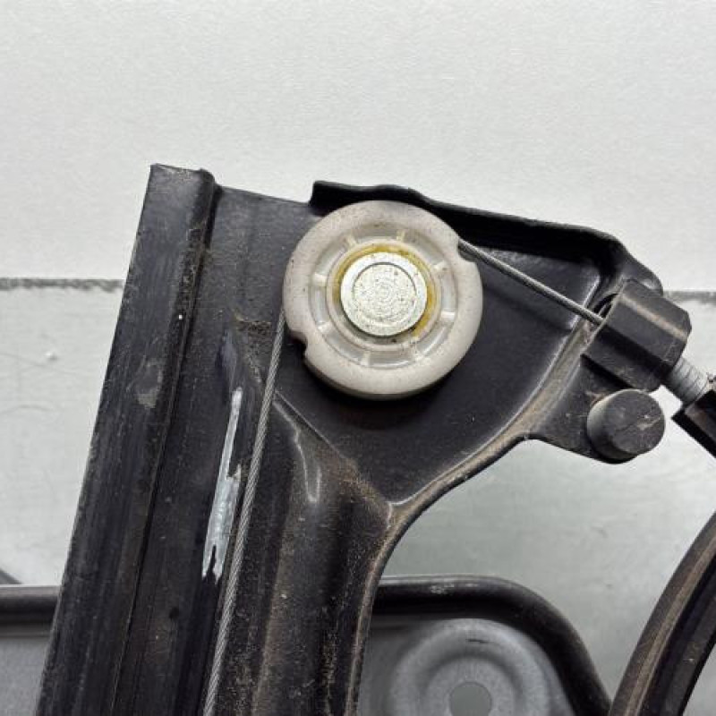 Leve vitre electrique avant gauche VOLKSWAGEN TOURAN 1 Photo n°11