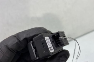 Interrupteur de leve vitre arriere droit AUDI Q2